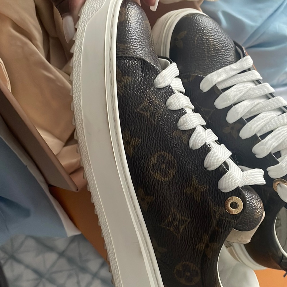 Louis Vuitton Time Out Sneaker